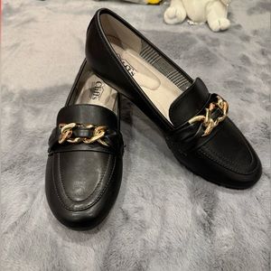 (NWOT) BRAND NEW Cliffs-By White Mountain Sz 7.5